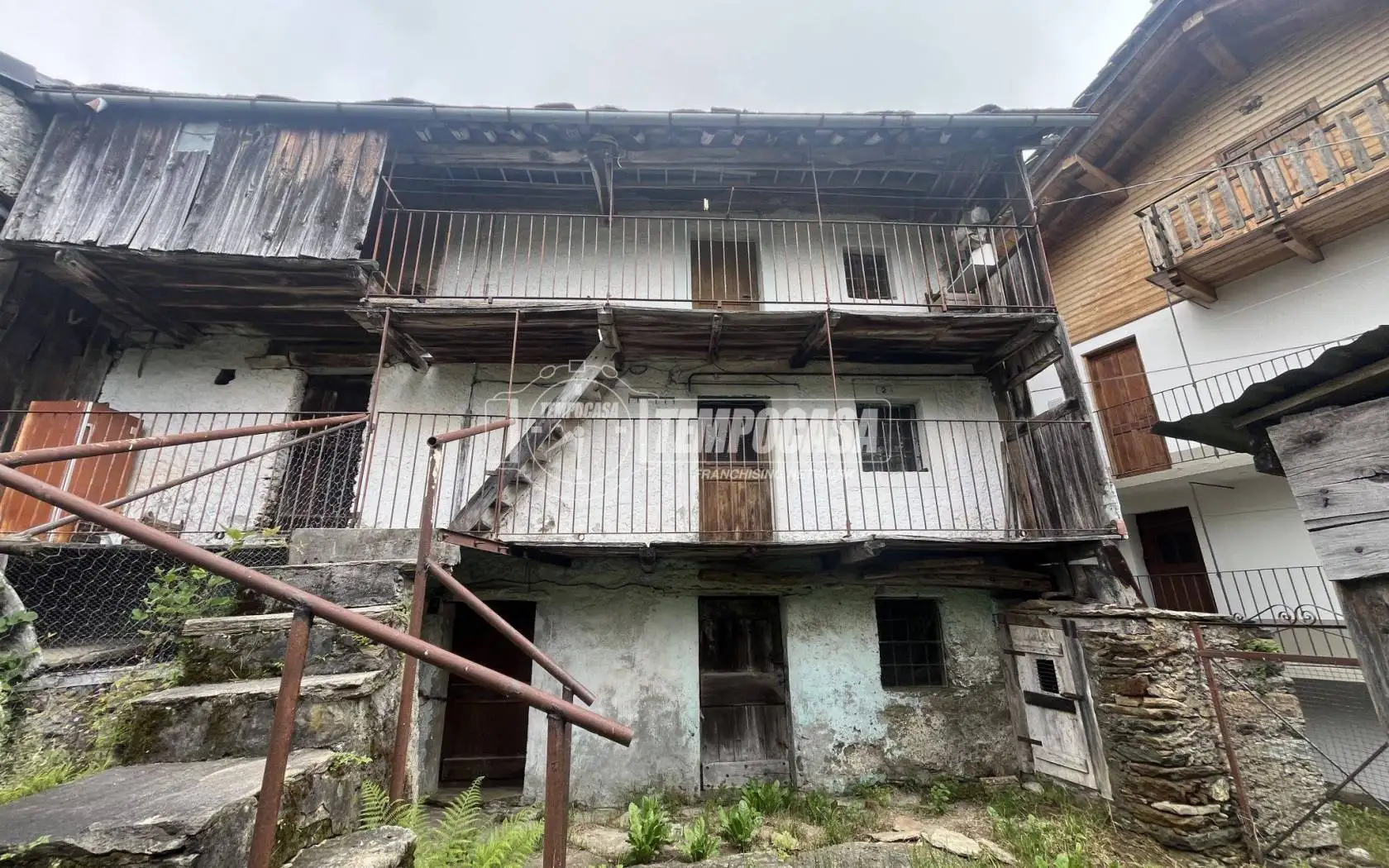 Casa indipendente in vendita a Frassinetto