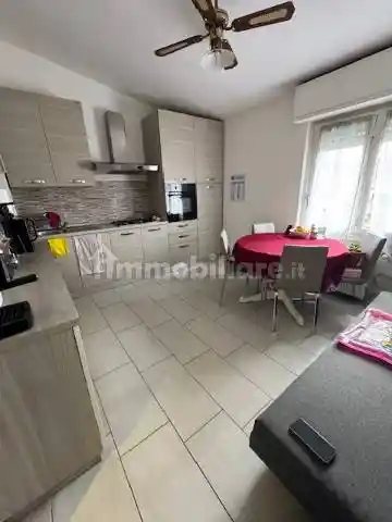 Appartamento in vendita a Rozzano