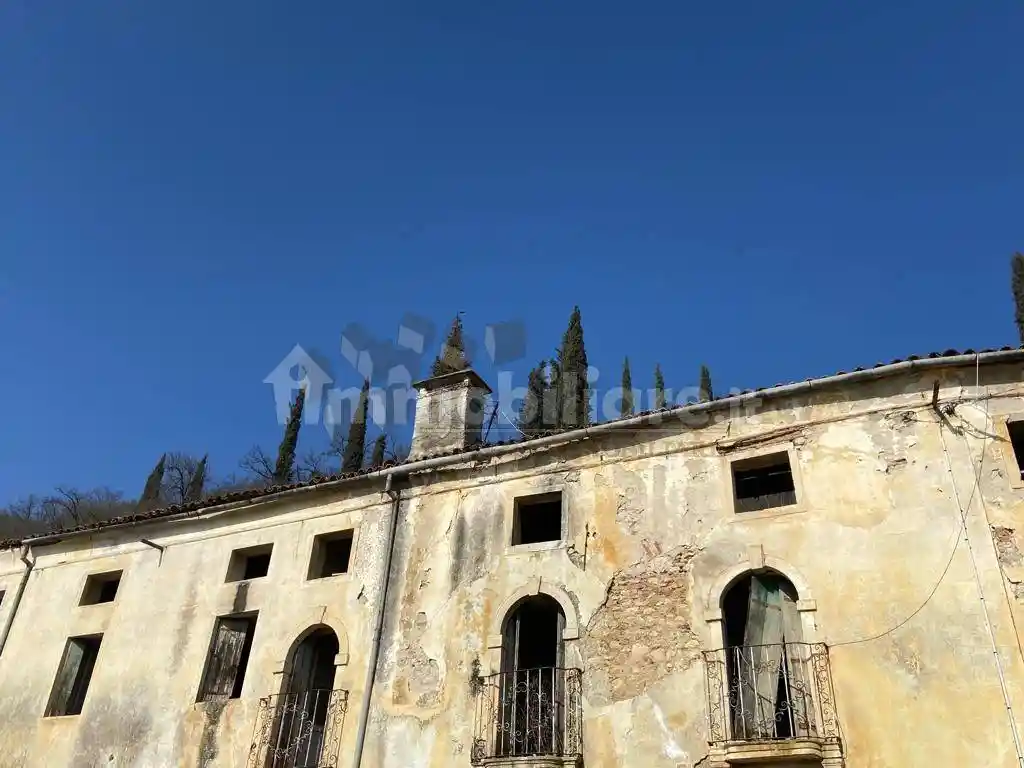 Rustico - Casale in vendita a Arcugnano