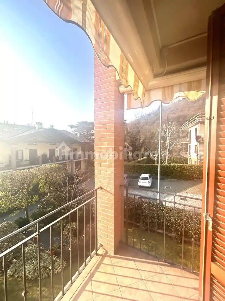 Trilocale via Stefano Ticozzi, Camnago Volta, Como - foto 4