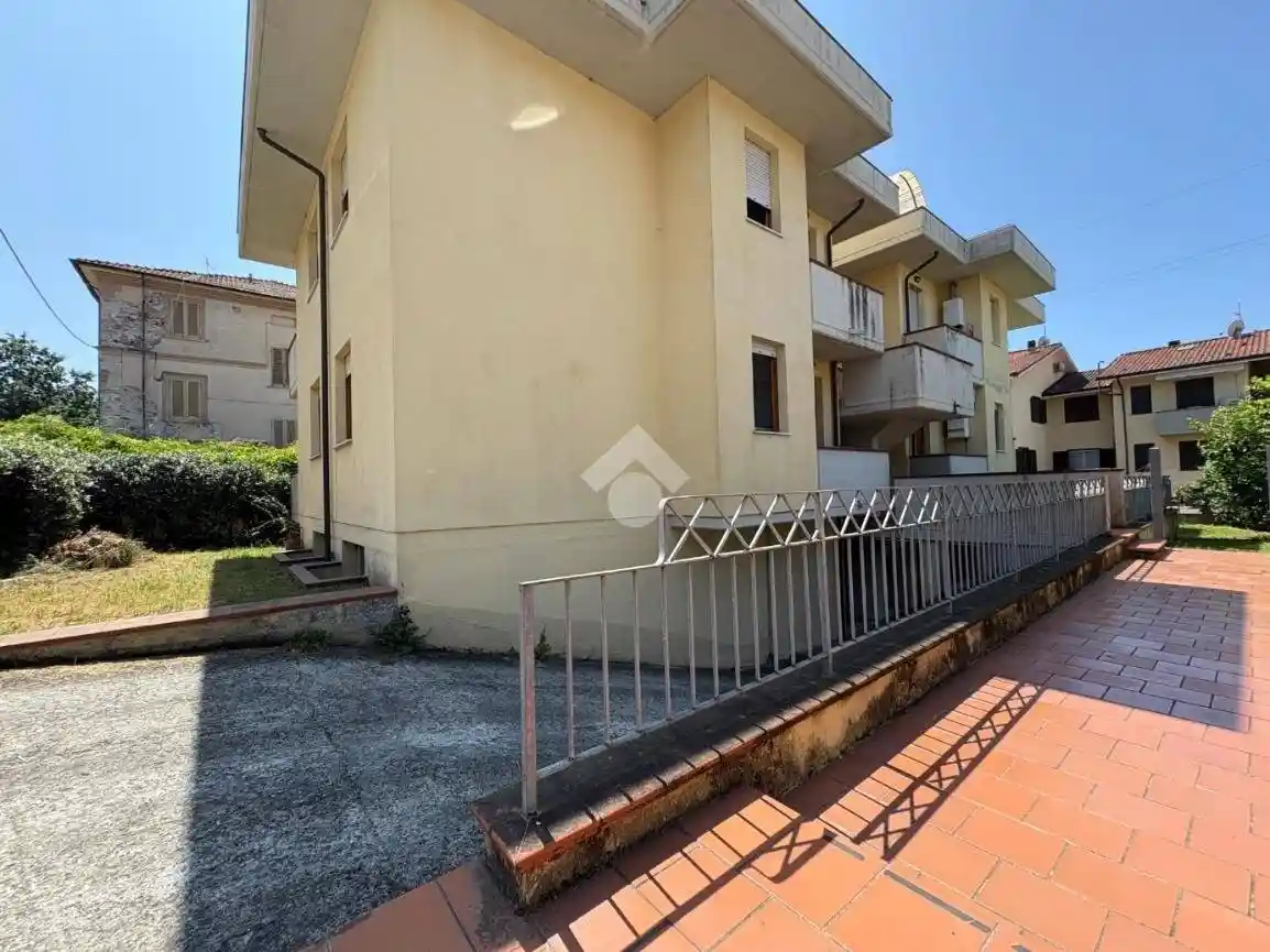 Appartamento in vendita a Massa