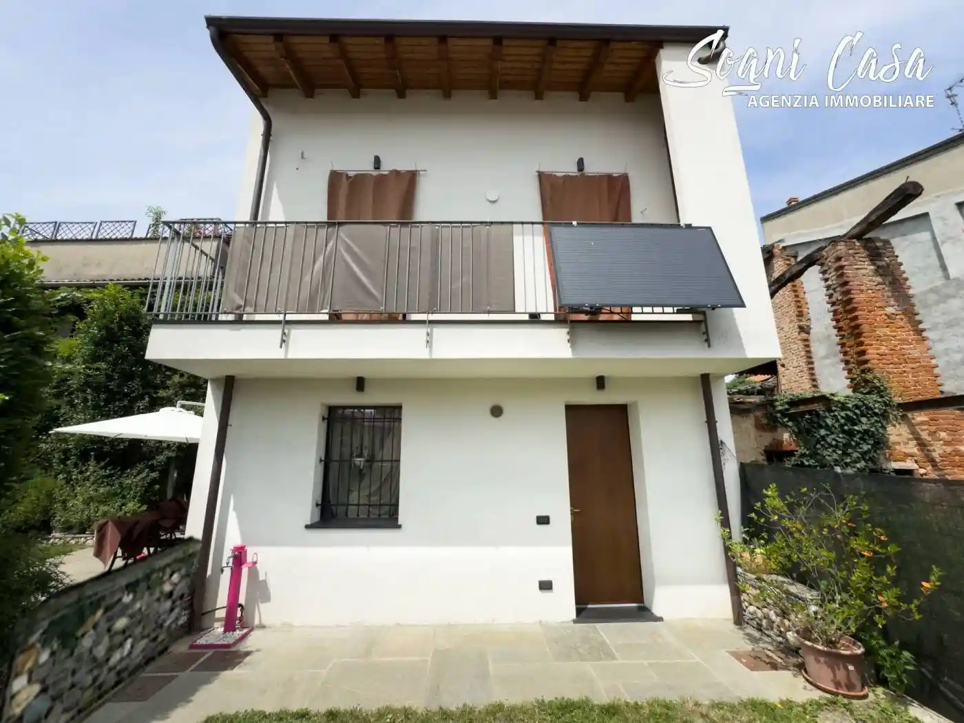 Casa indipendente in vendita a Bellinzago Novarese