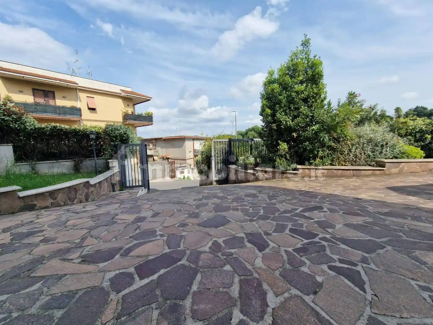 Palazzo - Edificio via Gattinara 126, Cornelia - Montespaccato, Roma - foto 3