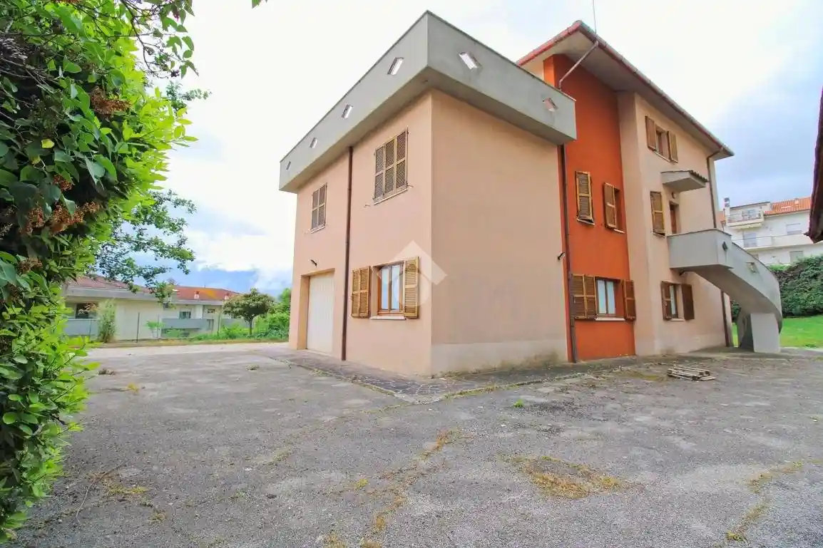 Villa in vendita a Castelfidardo