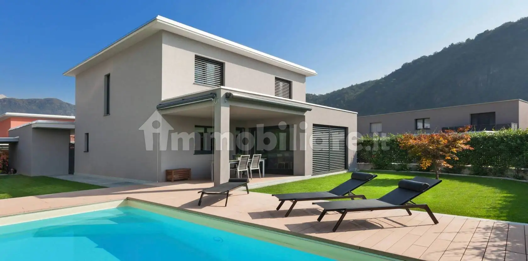 Villa in vendita a Pastrengo