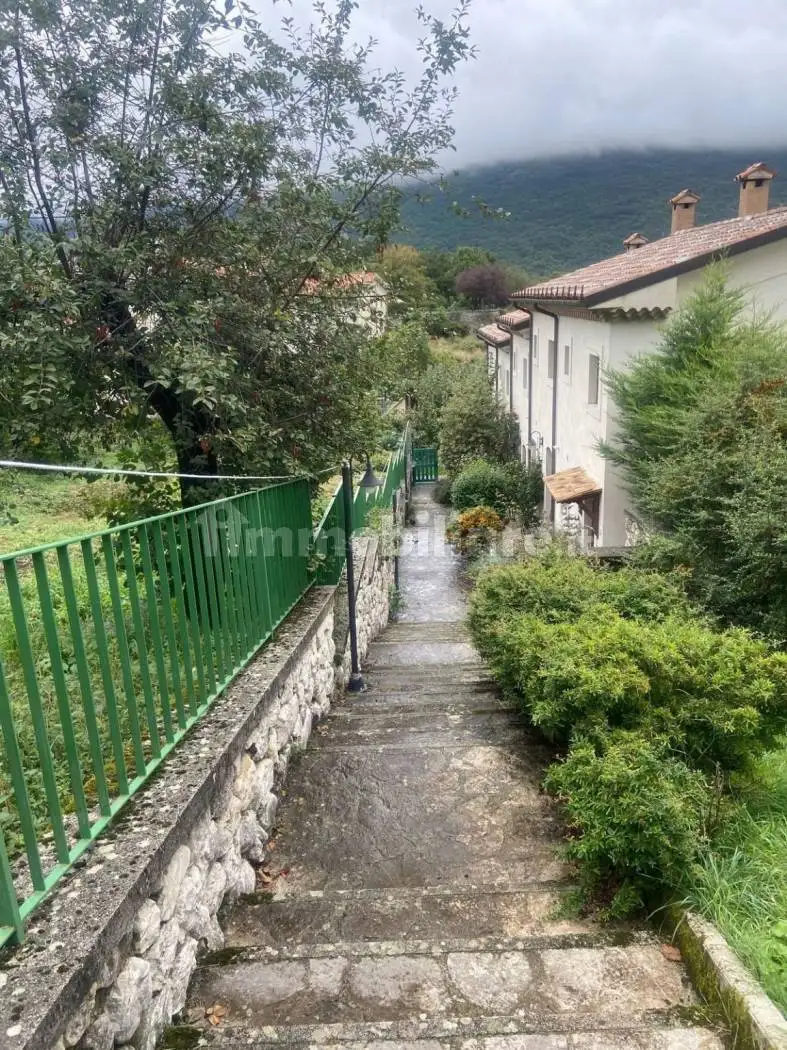 Villa a schiera via Sotto I Cerri 3, Civitella Alfedena - foto 2