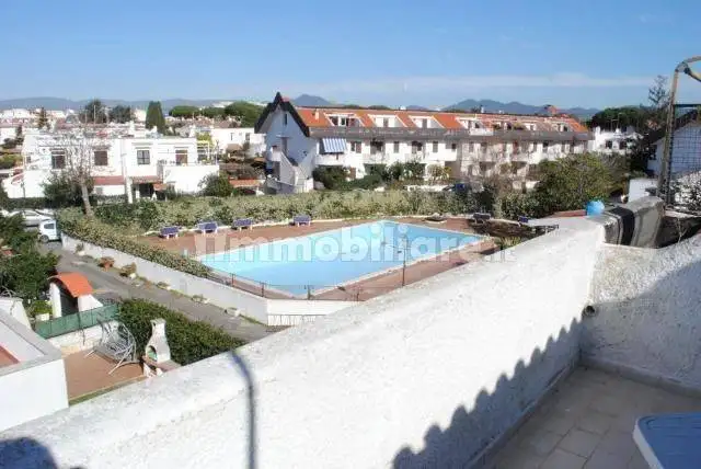 Trilocale viale Benedetto Marini 205, Cerenova, Cerveteri