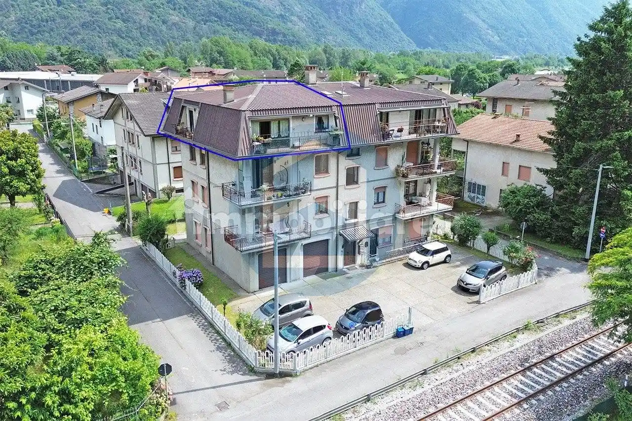 Appartamento in vendita a Piancogno