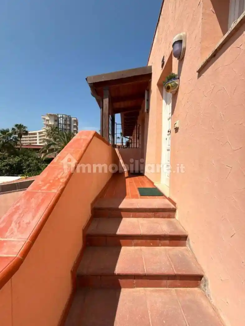 Appartamento in vendita a Furnari