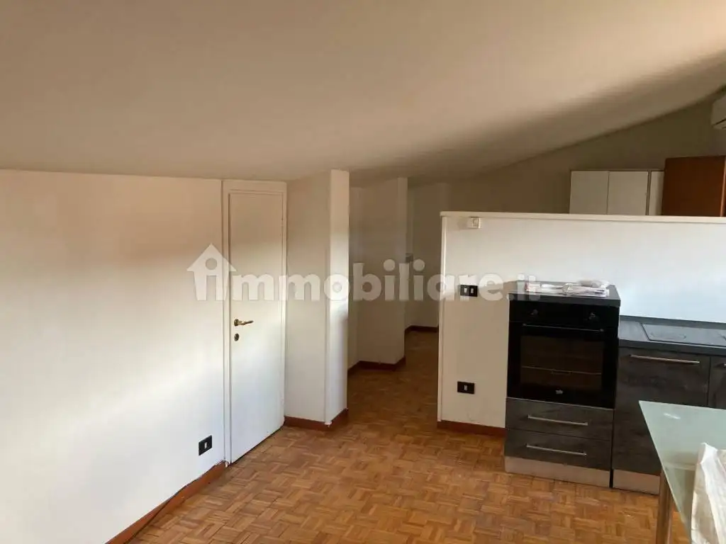 Bilocale via Giovanni Pascoli, Bardello con Malgesso e Bregano - foto 5