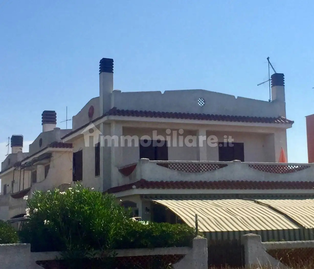 Villa unifamiliare via dei Fagiani 19, Lido dei Coralli - Sabbiedoro, Ardea