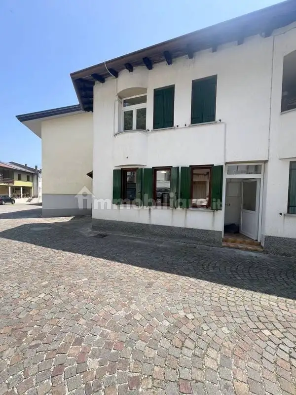 Villetta a schiera in vendita a Trasaghis