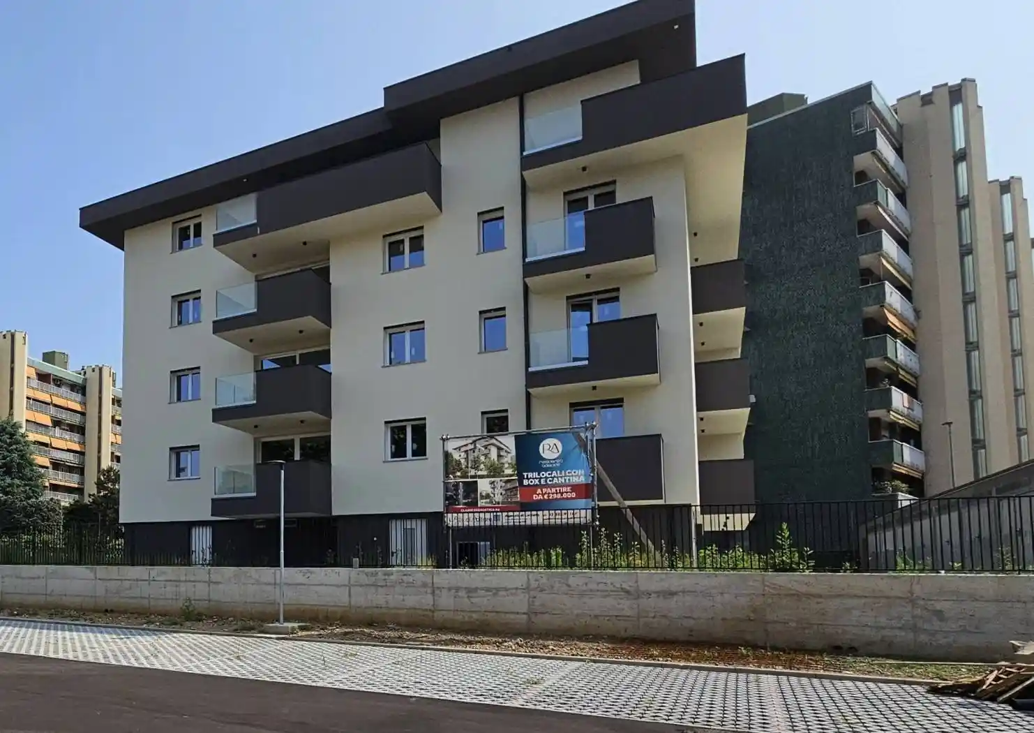 Appartamento in vendita a Rho