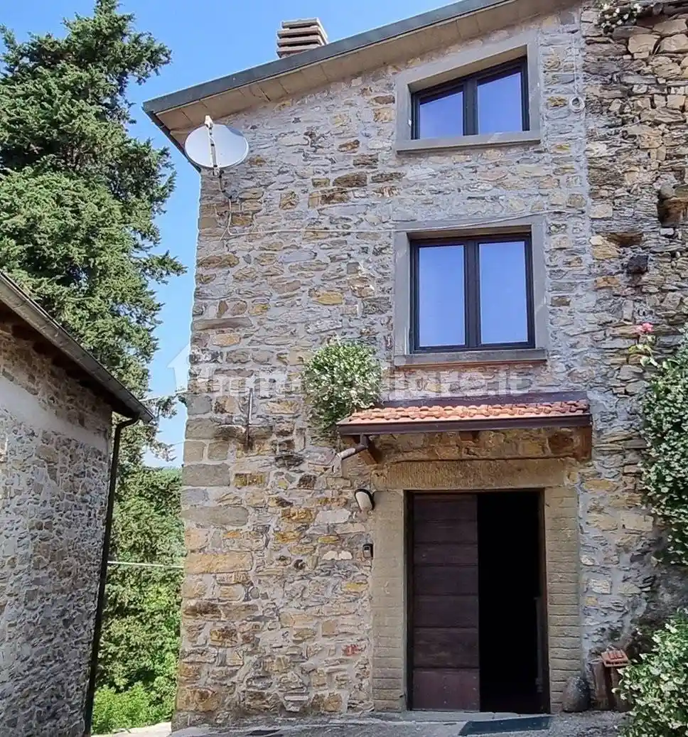 Casa indipendente in vendita a Fivizzano