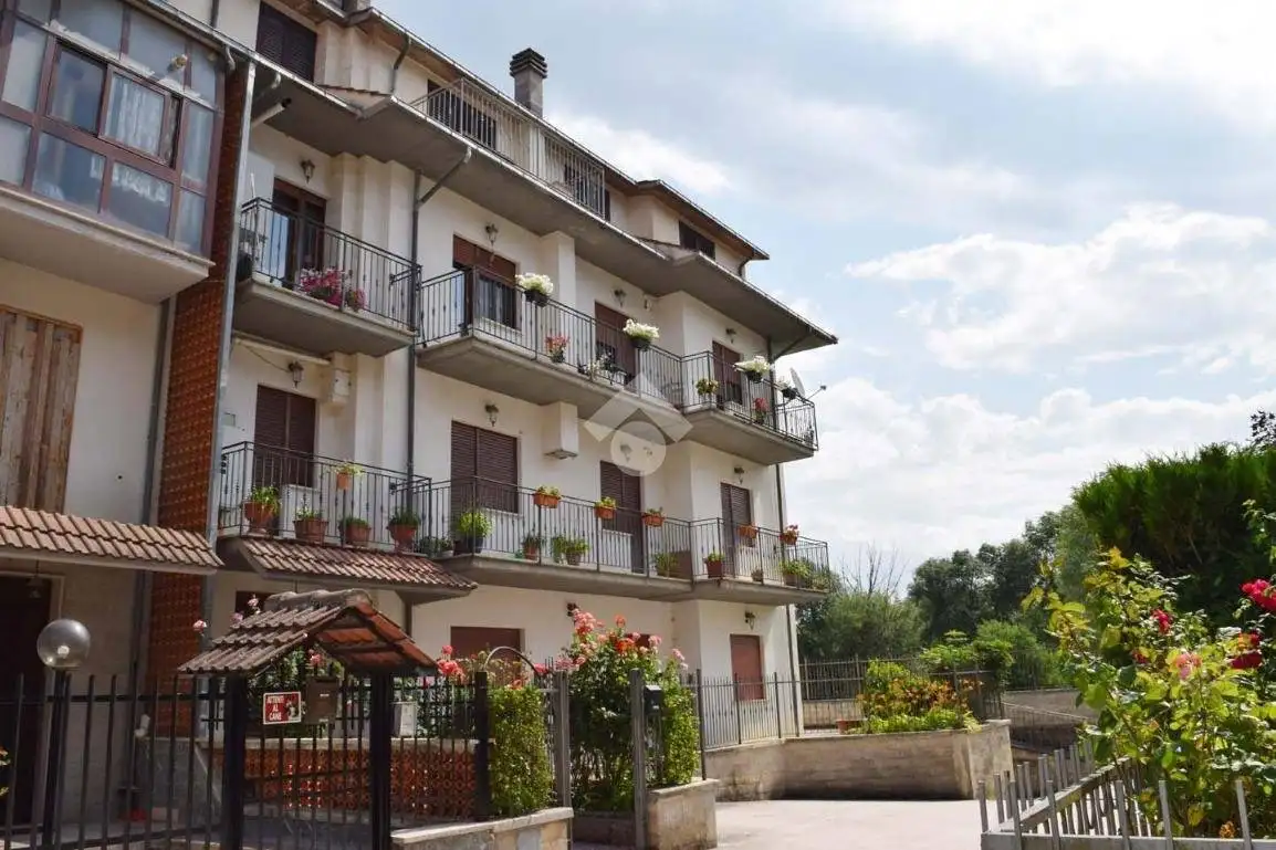 Appartamento in vendita a Tagliacozzo