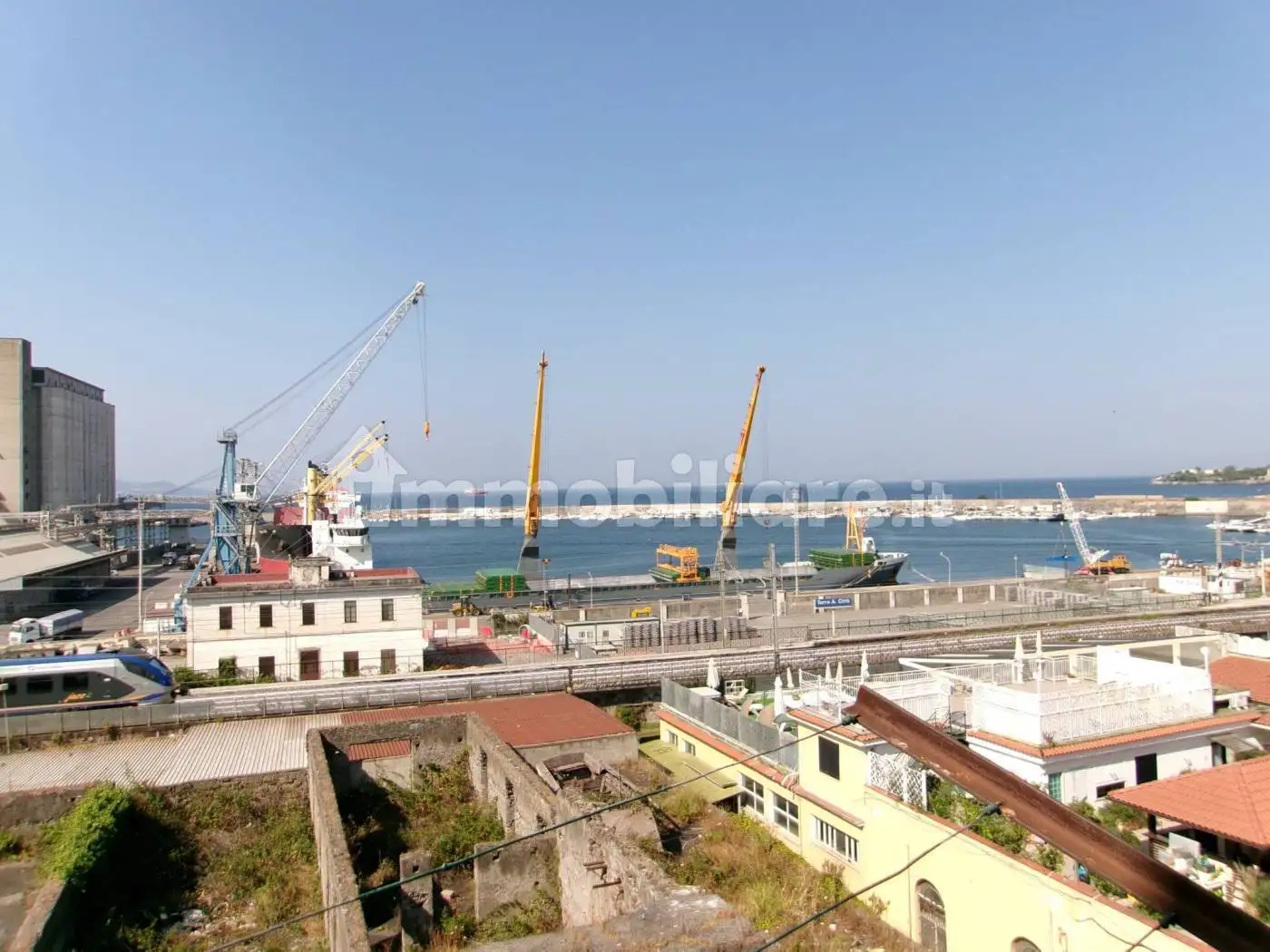 Appartamento in vendita a Torre Annunziata