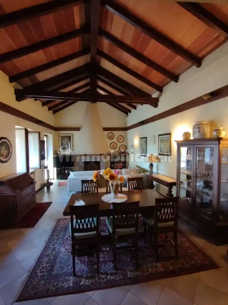 Villa bifamiliare 277 m², Casaleggio Novara - foto 3