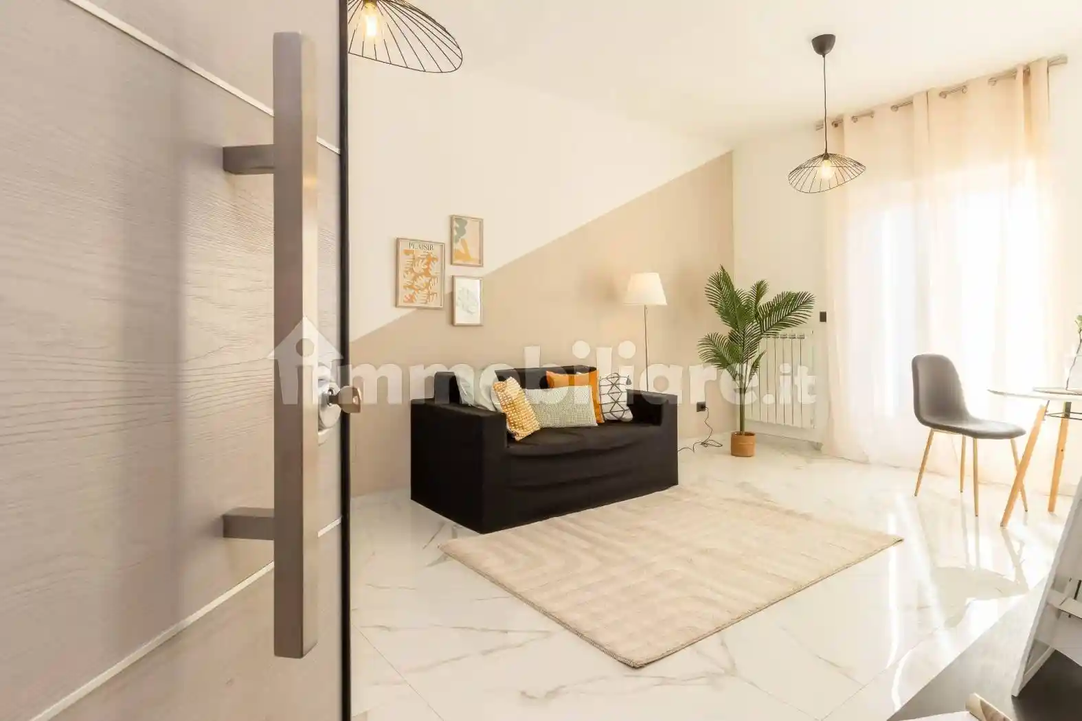 Appartamento in vendita a Novara