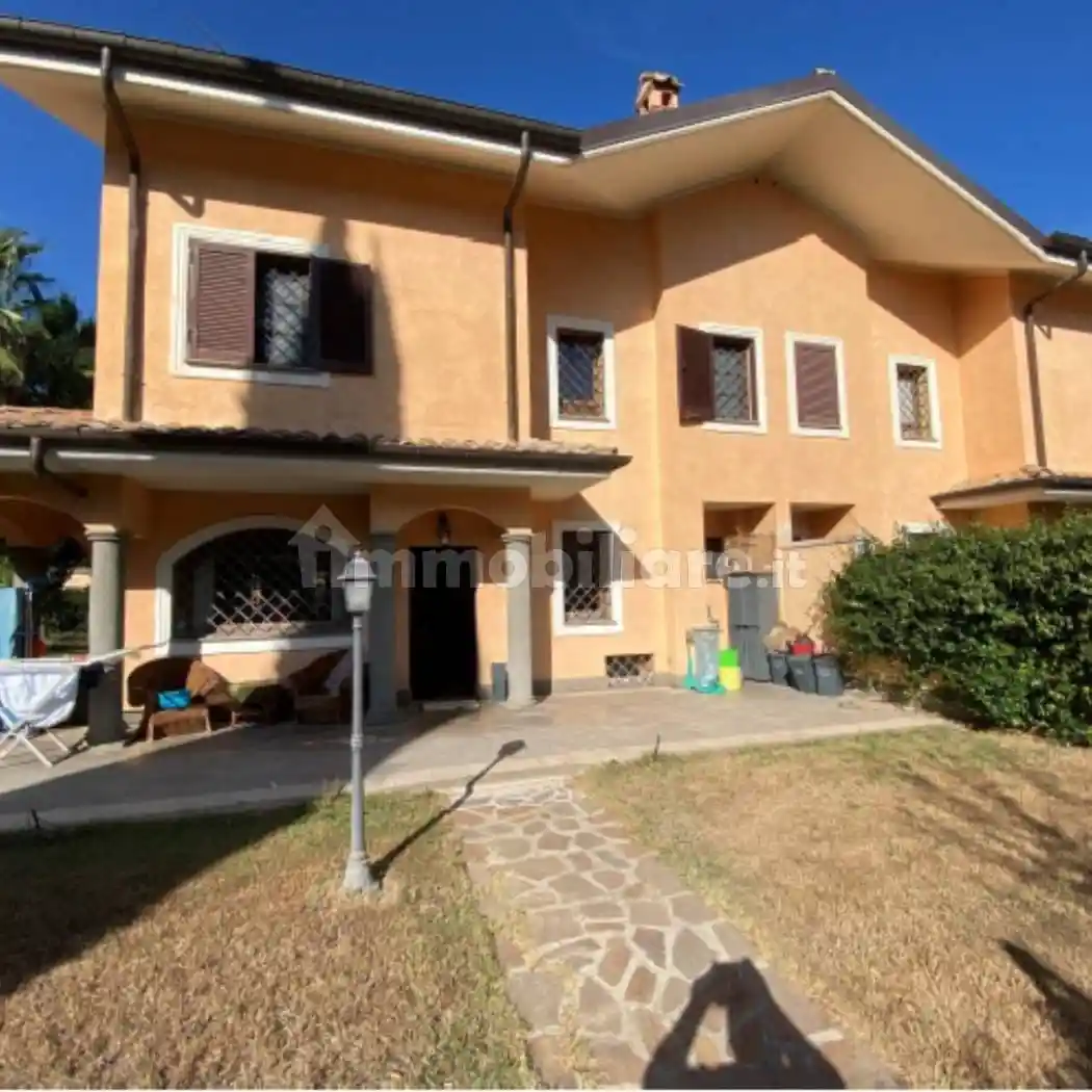 Villa in vendita a Grottaferrata