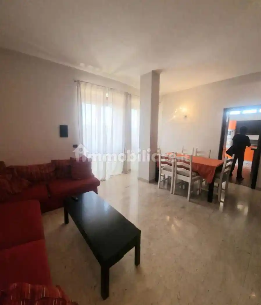 Appartamento in vendita a Piacenza