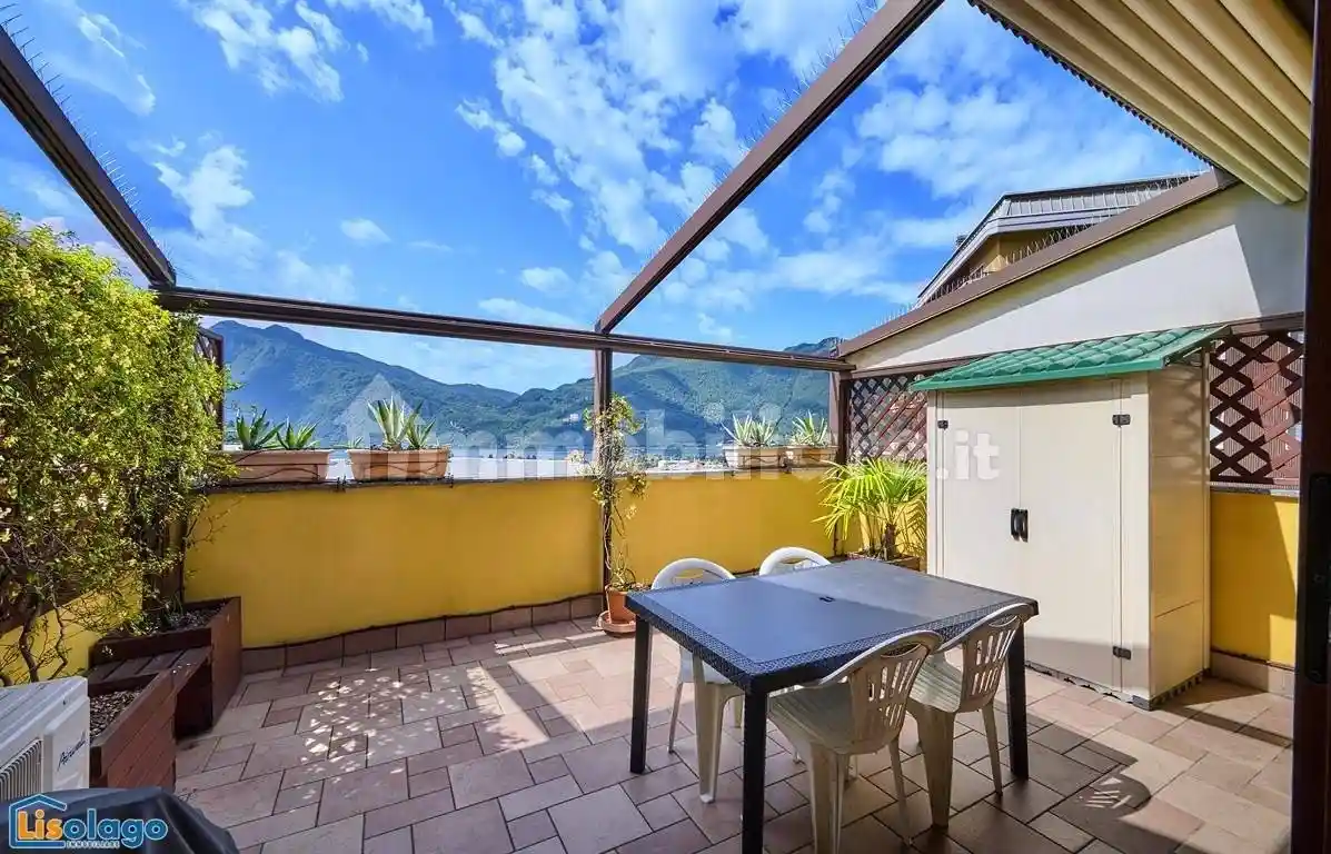 Appartamento in vendita a Mandello del Lario