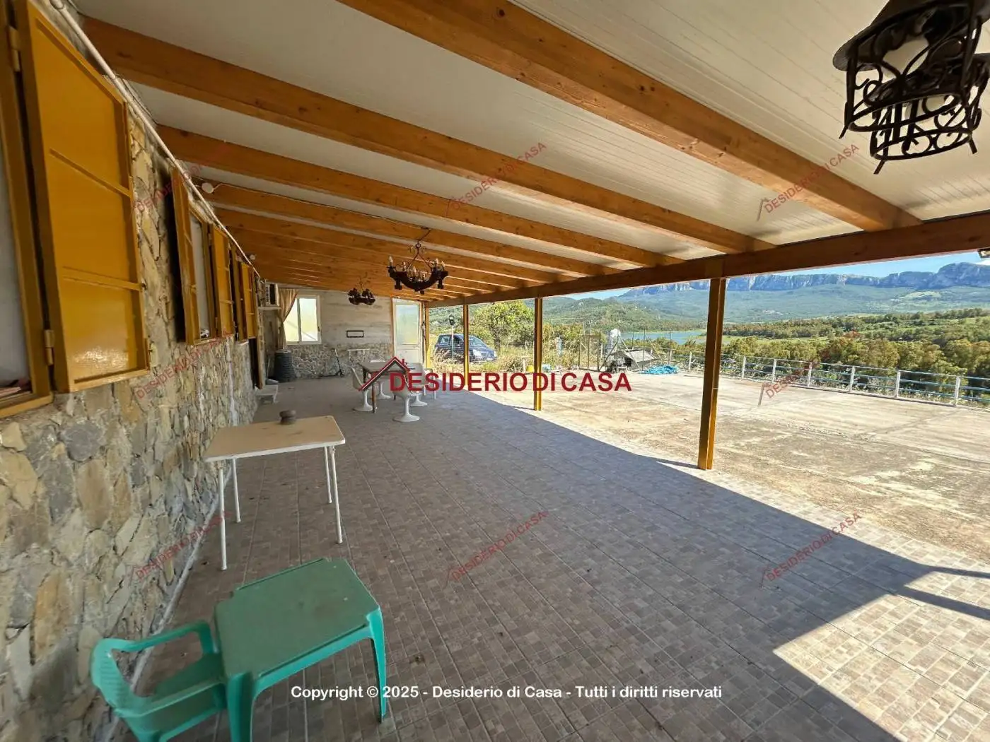 Villa in vendita a Marineo