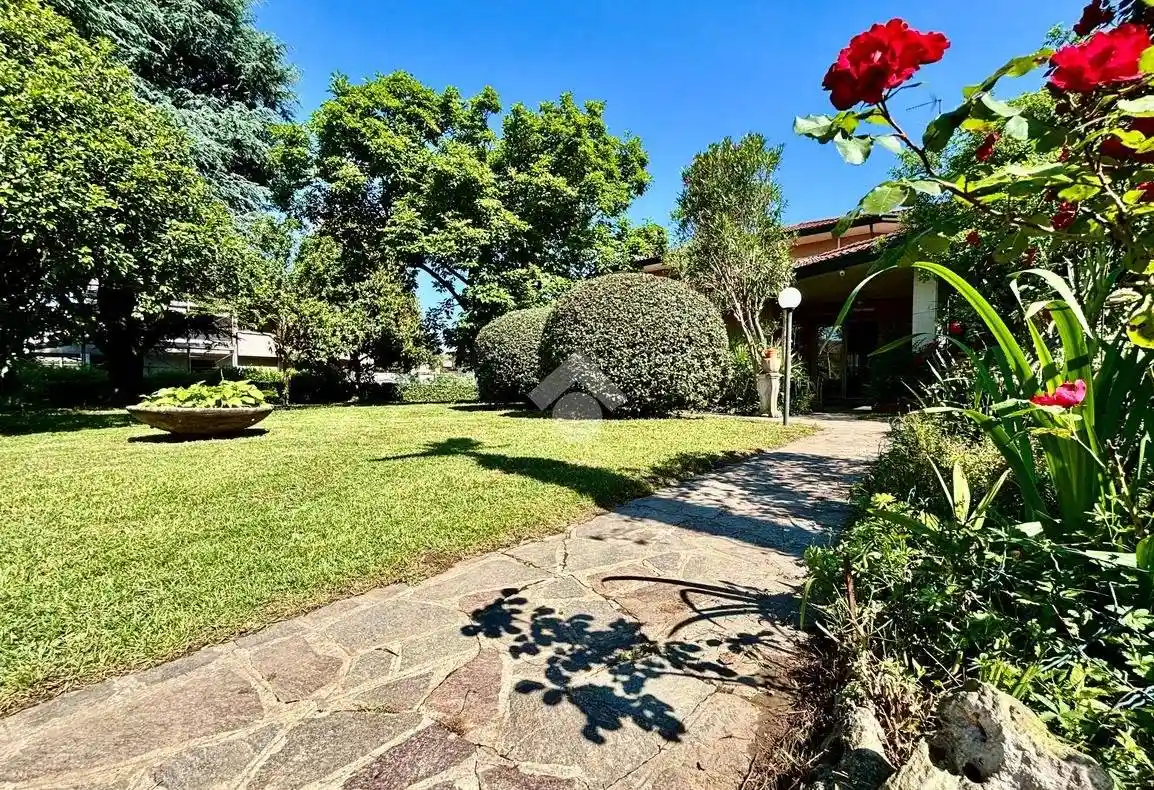 Villa in vendita a Castegnato