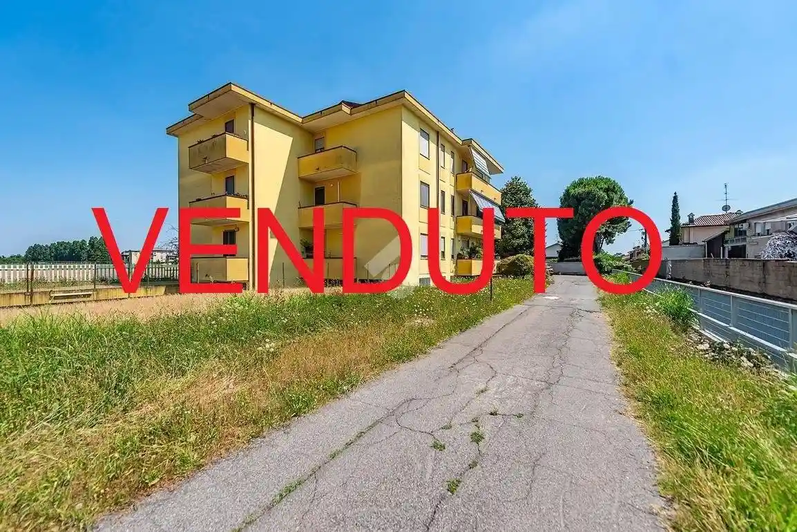 Appartamento in vendita a Lainate