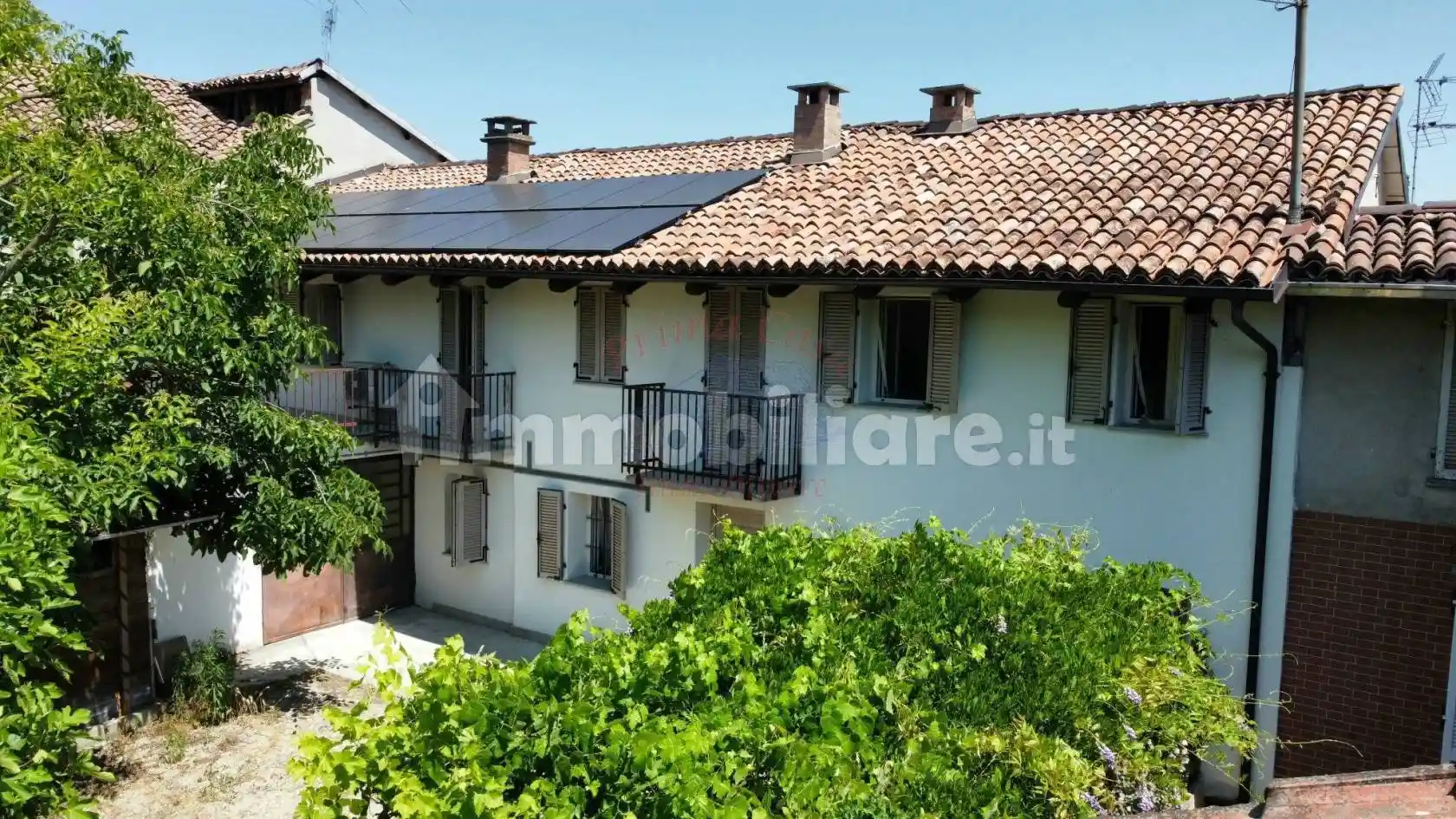 Rustico - Casale in vendita a Castagnole delle Lanze