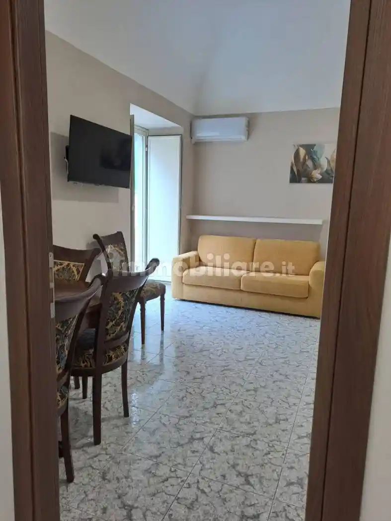 Trilocale via Cristoforo Colombo 29, Centro Storico, Catania - foto 2