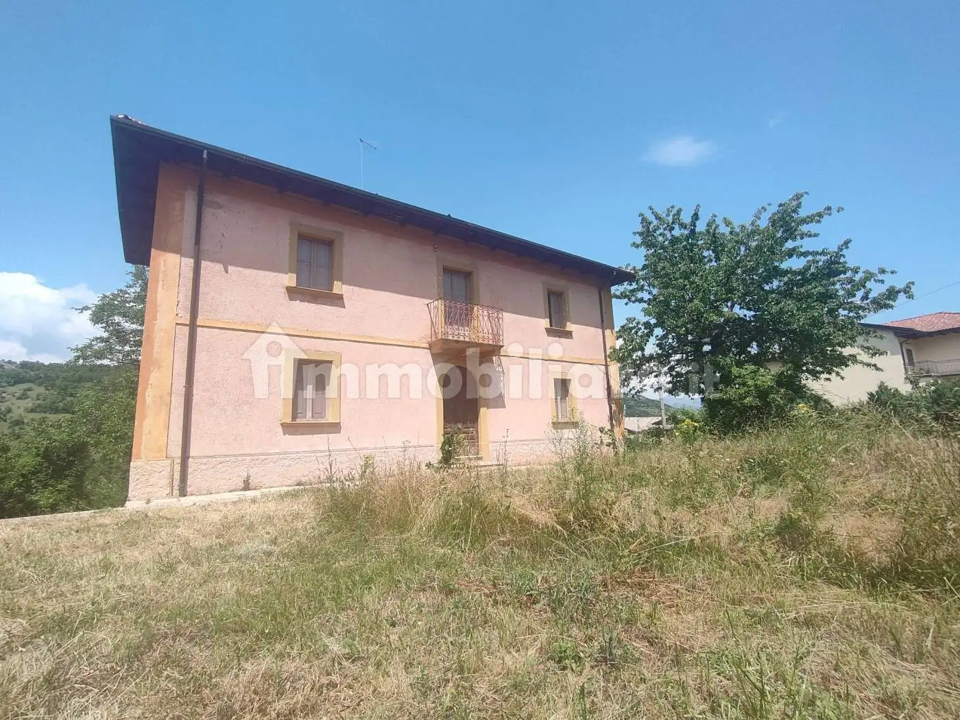Villa in vendita a L'Aquila