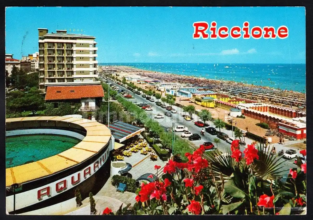 Palazzo - Edificio in vendita a Riccione