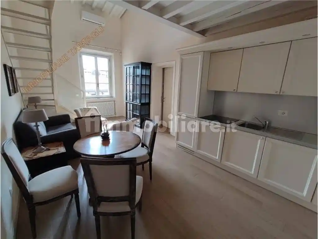 Appartamento in affitto a Firenze