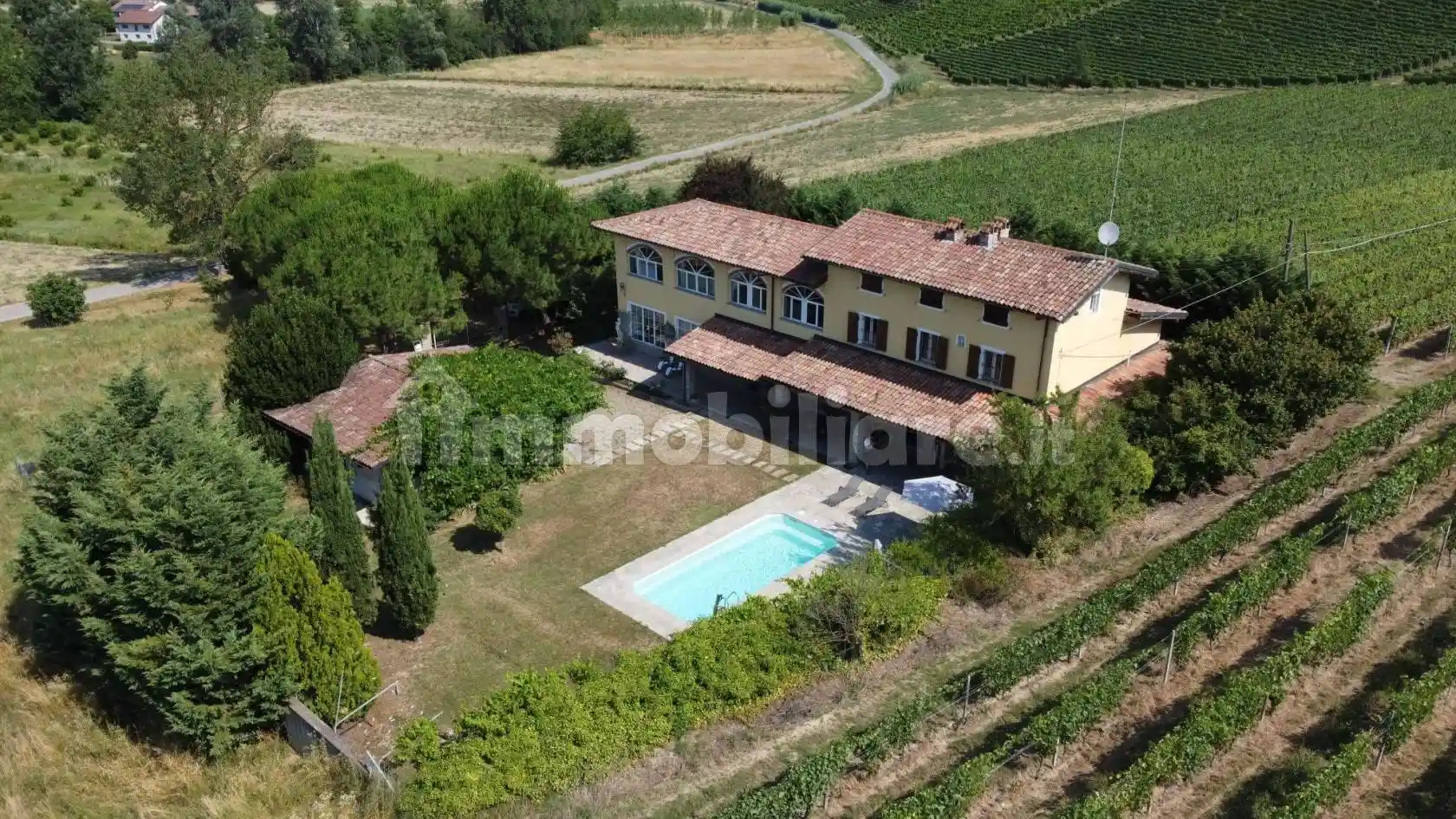 Rustico - Casale in vendita a Nizza Monferrato