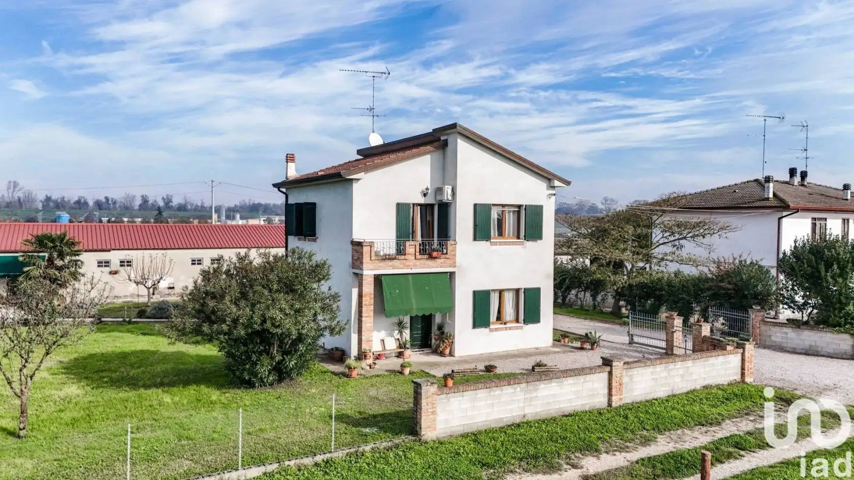 Villa in vendita a Riva del Po