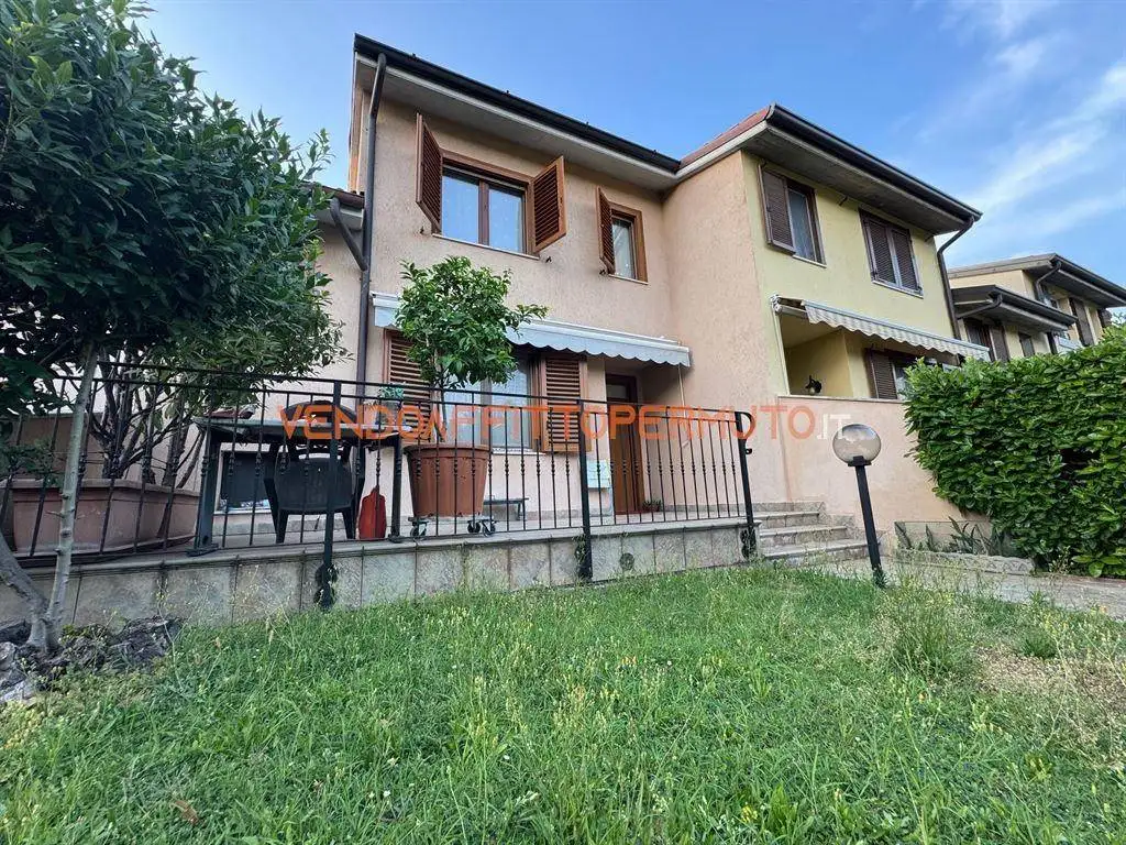 Villetta a schiera in vendita a Antegnate