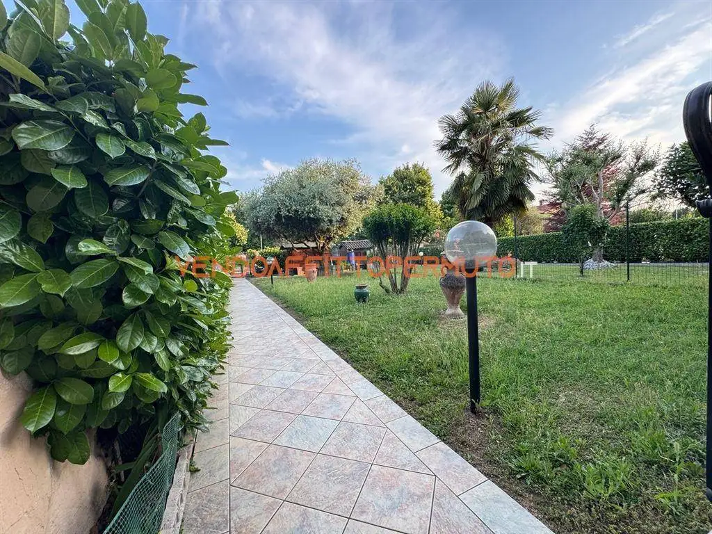 Villa a schiera via Europa 6, Antegnate - foto 2