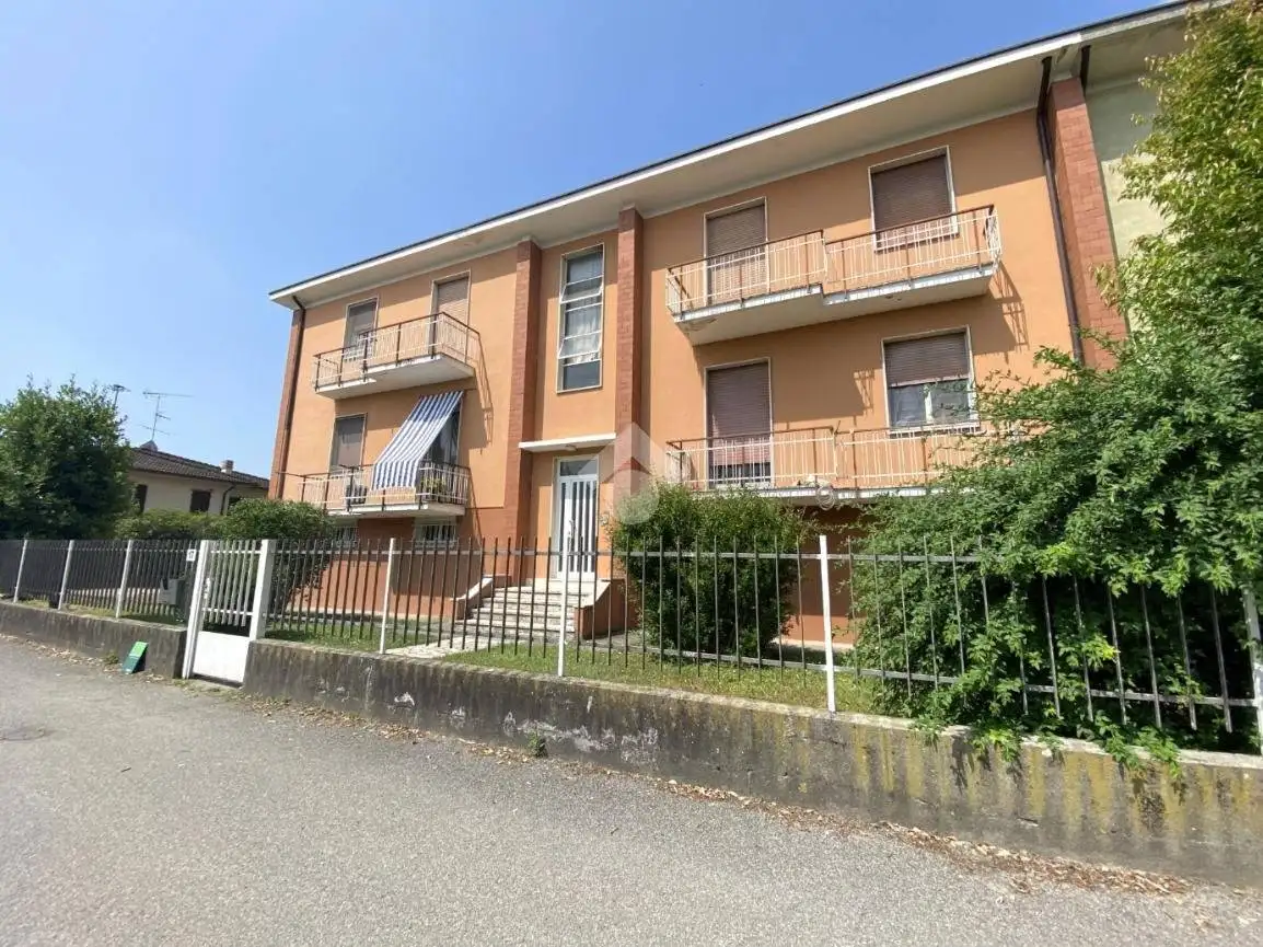 Appartamento in vendita a Piadena Drizzona