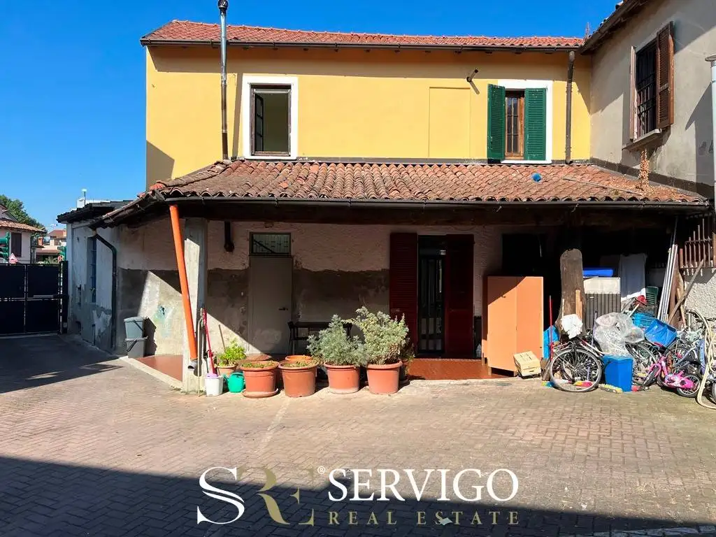 Casa indipendente in vendita a Calvignasco