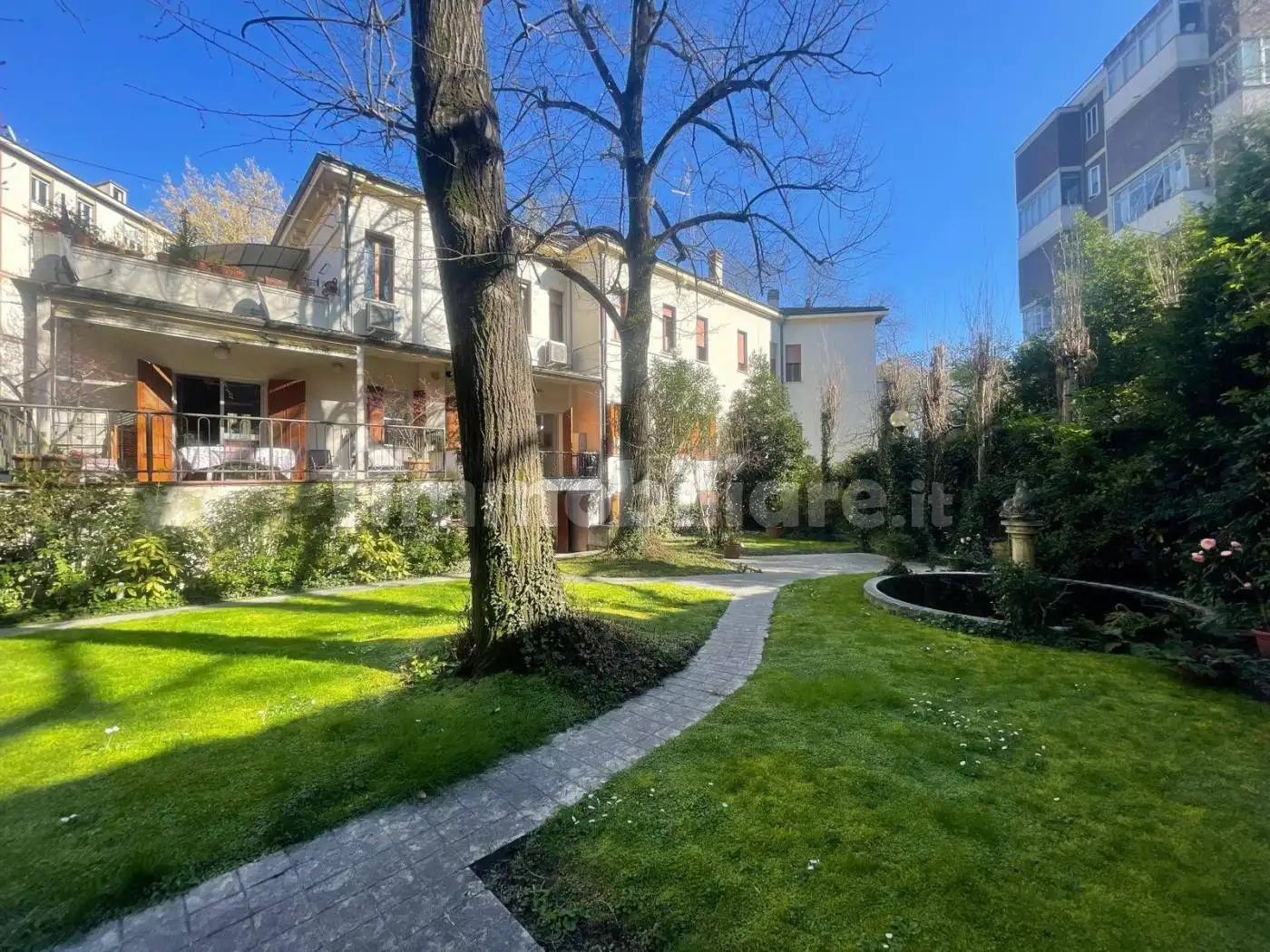 Casa indipendente in vendita a Ferrara