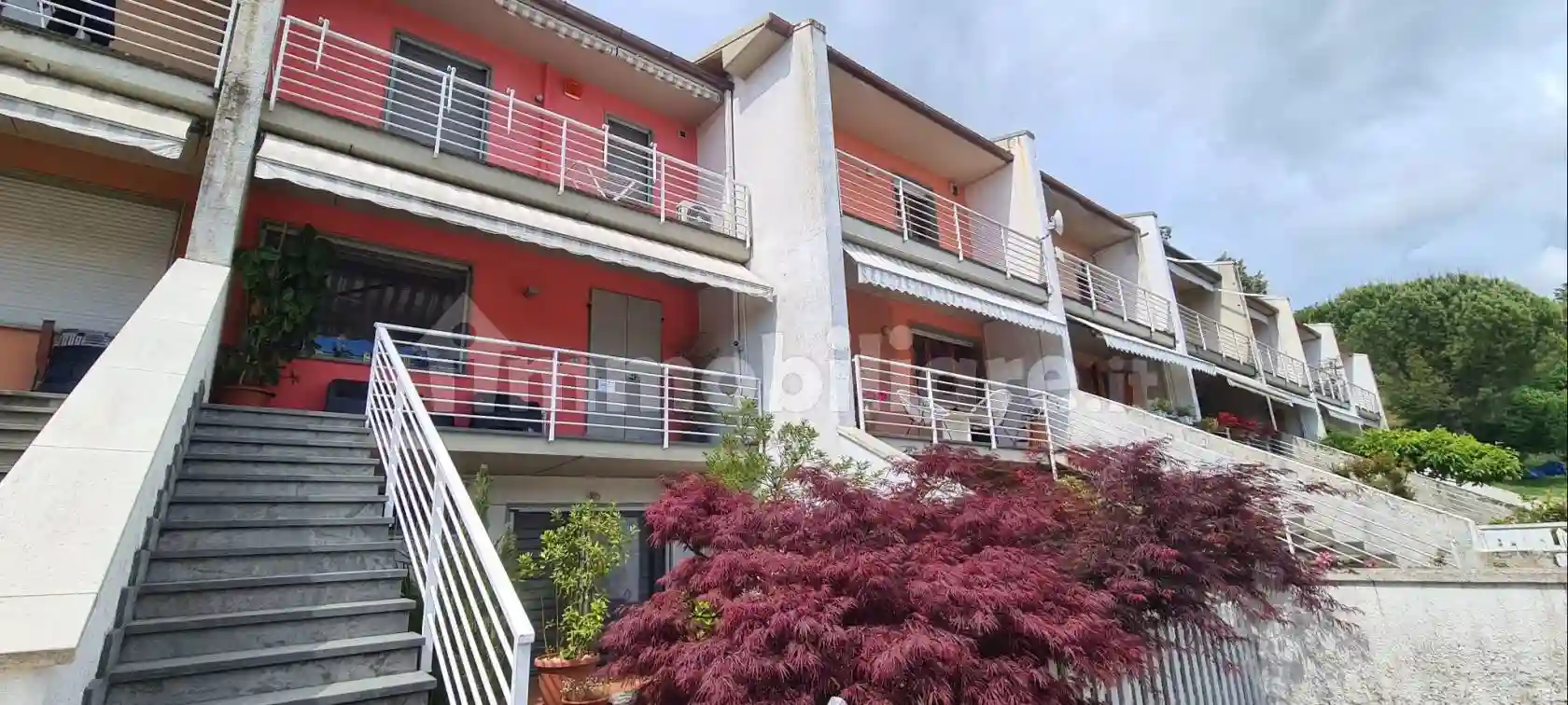 Villetta a schiera - foto 2