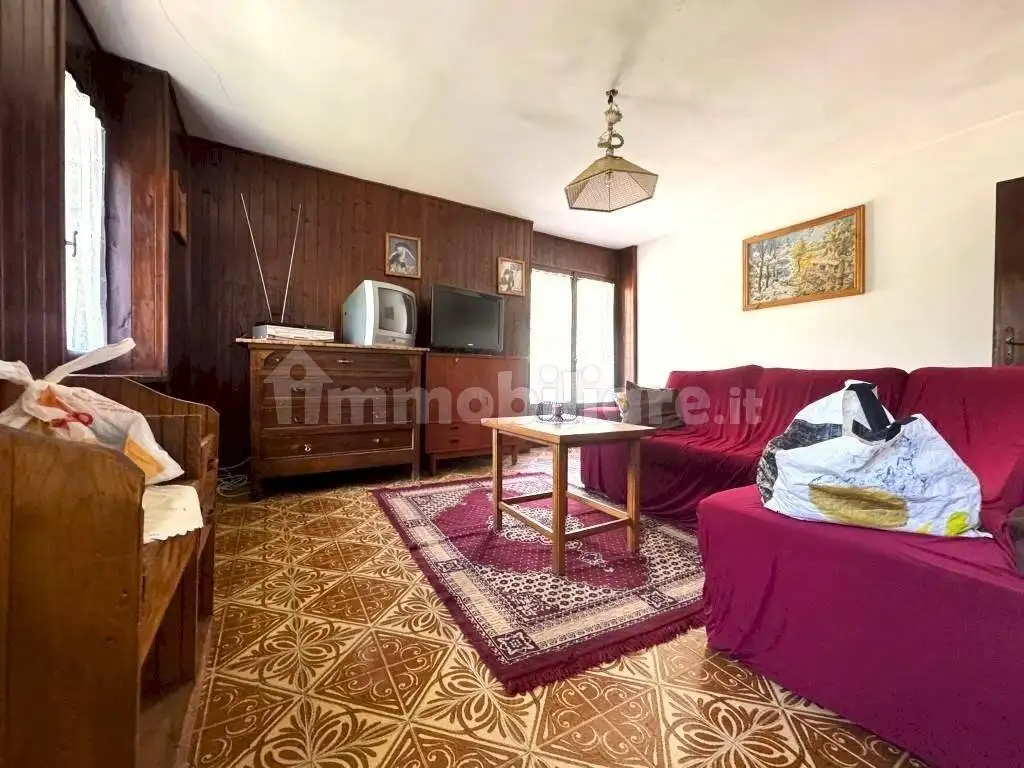 Appartamento in villa Località Nuarsaz, 20, Villaggio Turistico Nua, Antey-Saint-Andrè - foto 3