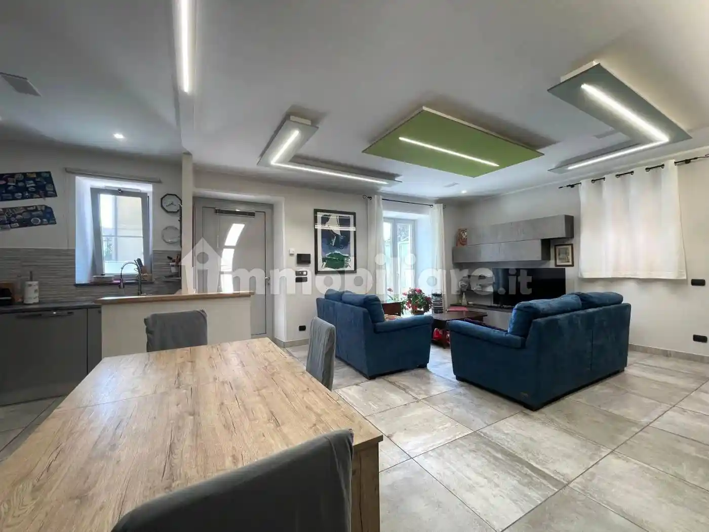 Villa in vendita a Canale