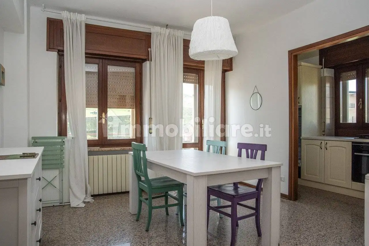 Quadrilocale via lessini, Centro, Cerro Veronese - foto 3