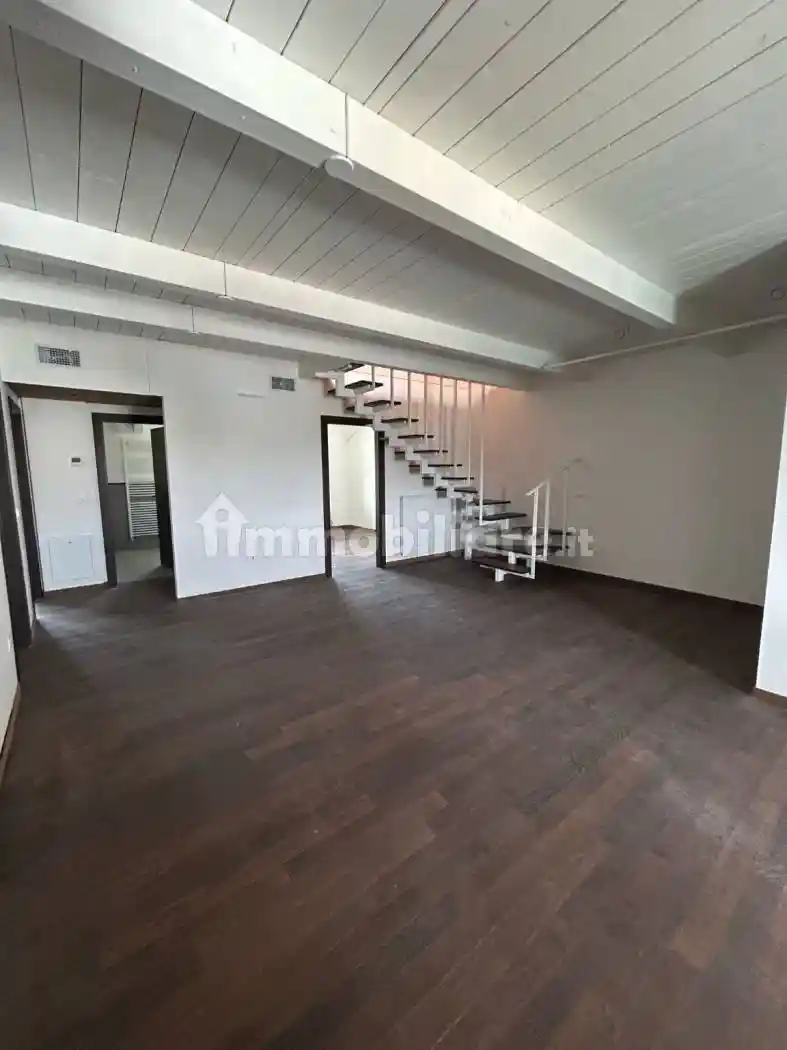 Quadrilocale via Lea d'Orlandi 1, Cussignacco - Paparotti, Udine - foto 2