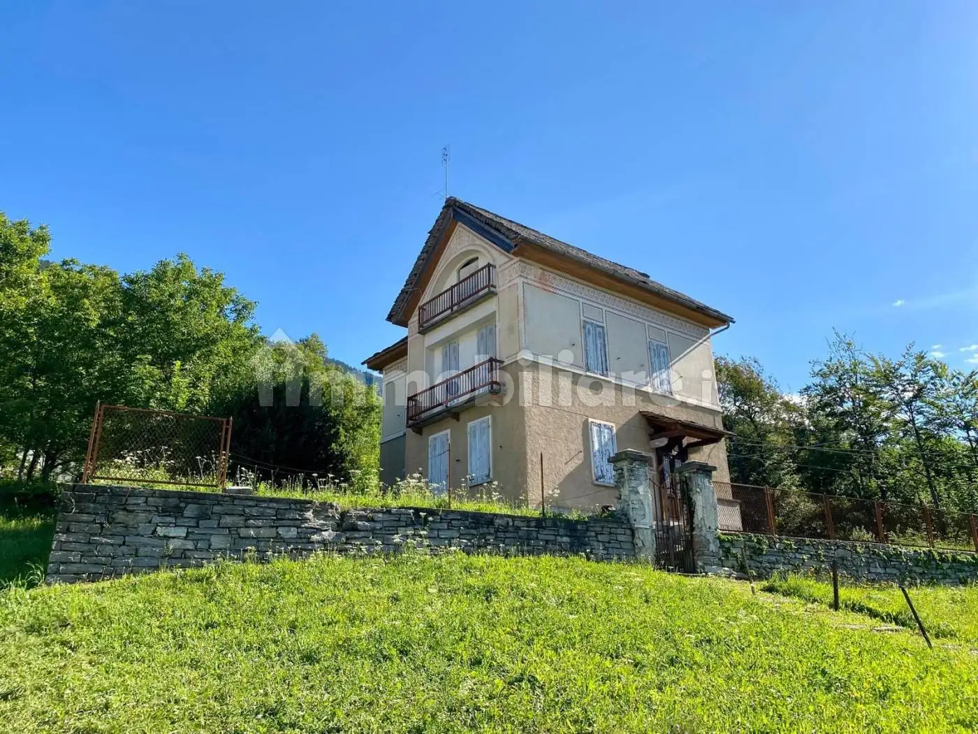 Villa in vendita a Toceno