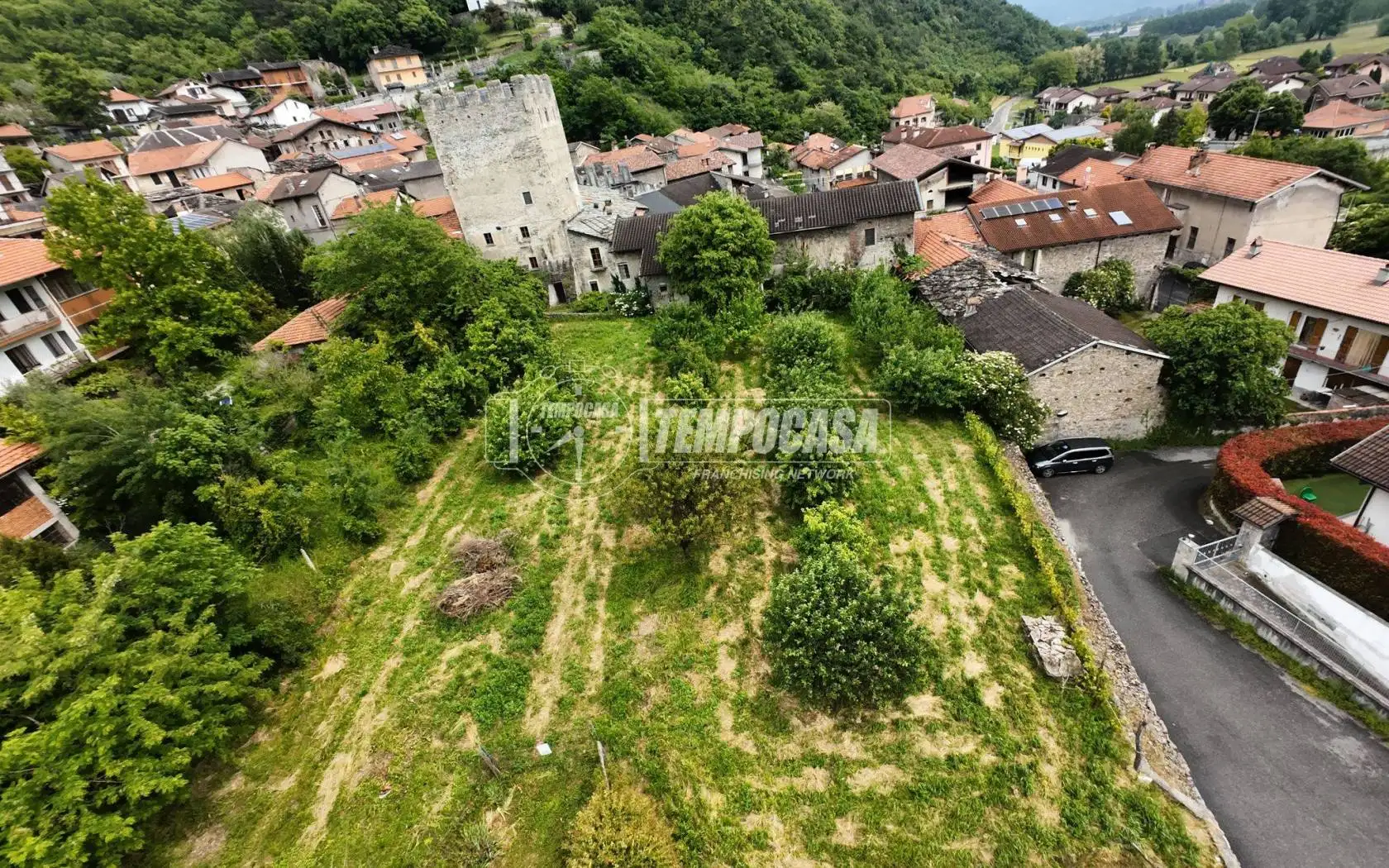 Palazzo - Edificio in vendita a San Didero
