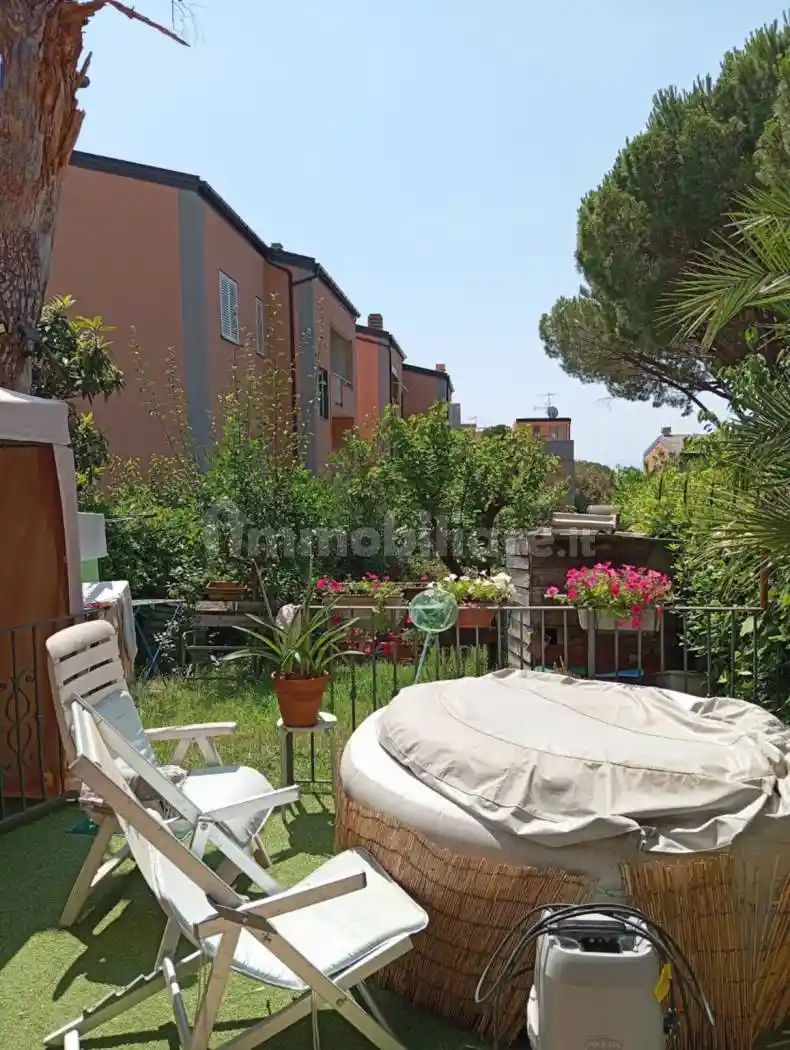 Appartamento in vendita a Varazze