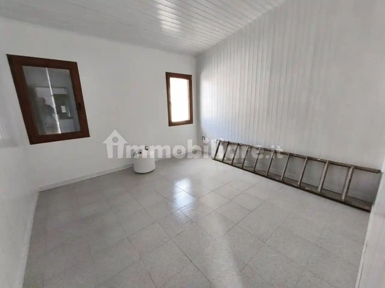 Palazzo - Edificio in vendita a Chioggia