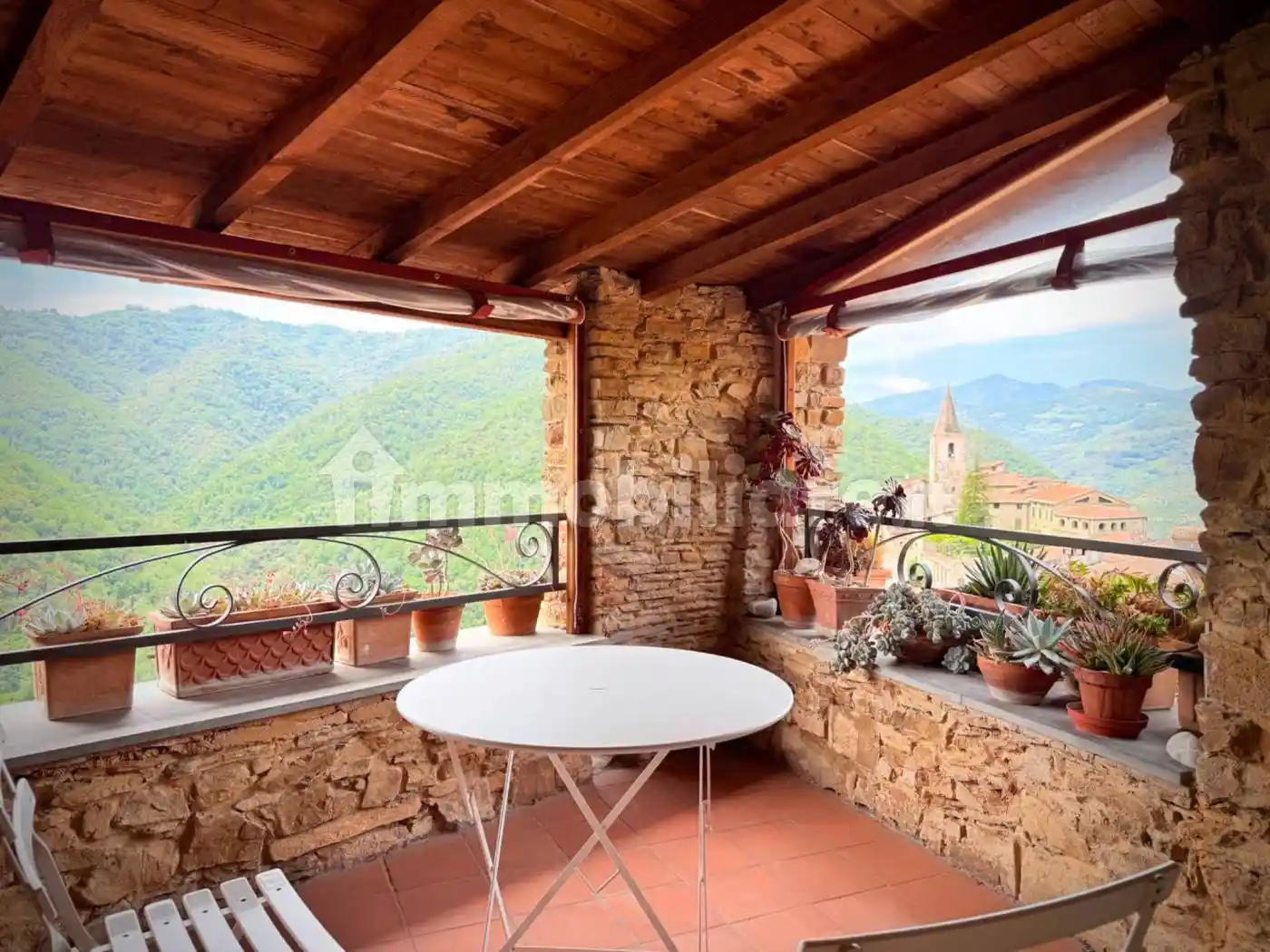 Appartamento in vendita a Apricale